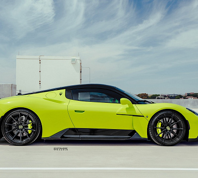 Фото дисков Strasse Wheels SV10 Deep Concave Duoblock на Maserati MC20