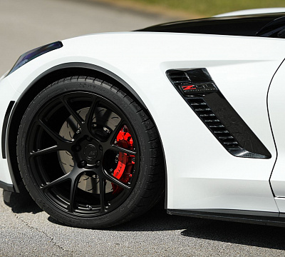 Фото дисков BC Forged RZ05 на Chevrolet Corvette C7