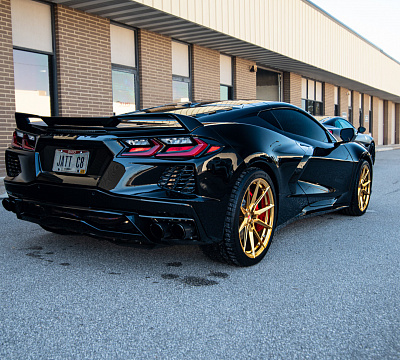 Фото дисков Vossen EVO-2 на Chevrolet Corvette C8