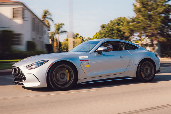 Фото дисков Brixton Forged RS01 Матовый графит на Mercedes-Benz AMG GT II