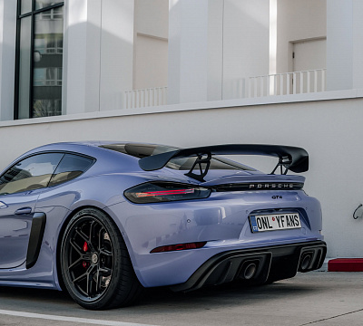 Фото дисков Brixton Forged PF7-RS на Porsche Cayman III