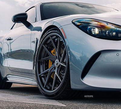 Фото дисков Strasse Wheels SM5RT Deep Concave FS на Mercedes-Benz AMG GT II