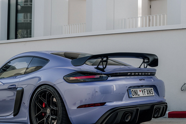 Фото дисков Brixton Forged PF7-RS Черный сатин на Porsche Cayman III