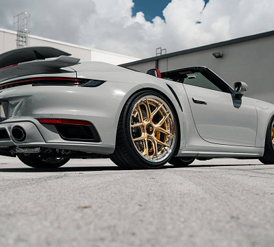 Фото дисков HRE S101SC на Porsche 911 VIII