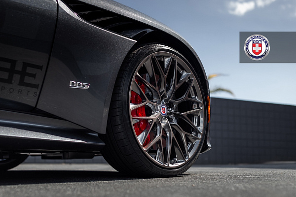 Aston Martin DBS Superleggera