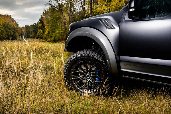 Фото дисков Brixton Forged PF10 Черный сатин на Ford F-150 XIII