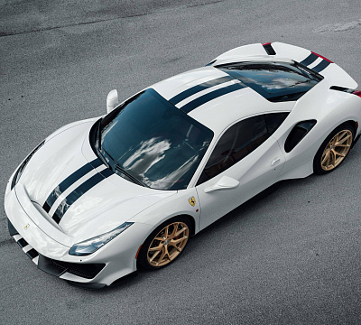 Фото дисков HRE P101 на Ferrari 488