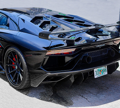 Фото дисков Strasse Wheels SV10 Deep Concave FS на Lamborghini Aventador