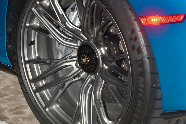 Lamborghini Huracan STO