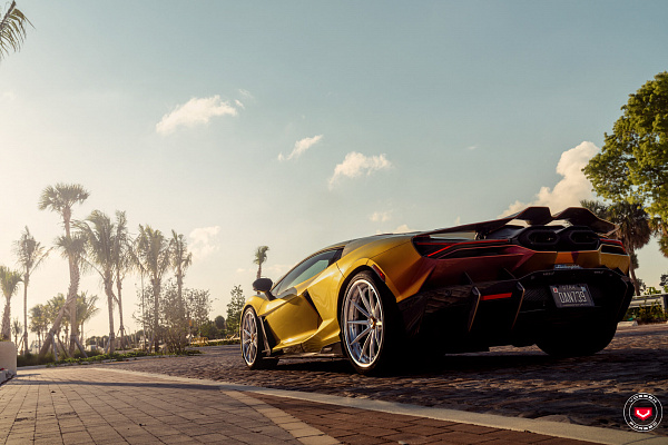 Фото дисков Vossen VPS-2 (3-Piece) Глянцевый лак на Lamborghini Revuelto