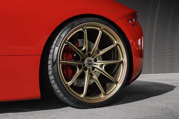 Фото дисков Brixton Forged PF11 R / RS Сатиновое темное золото на Ferrari SF90