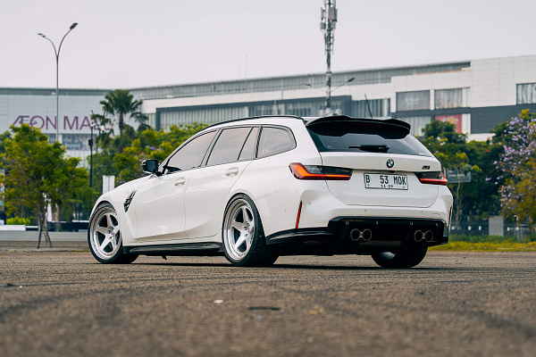Фото дисков HRE 305 Глянцевый лак на BMW 3/M3 (G2x/G80)