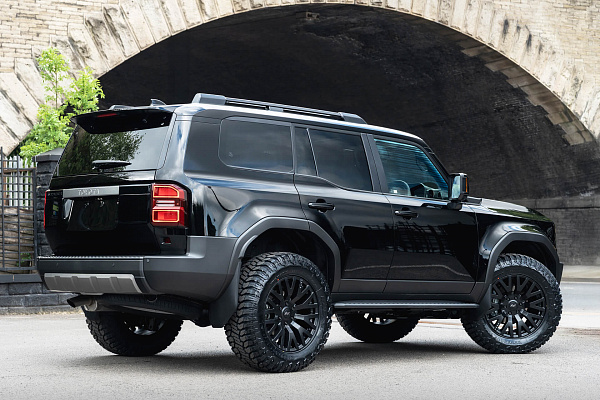 Фото дисков Kahn G22 DC Черный сатин на Toyota Land Cruiser Prado 250