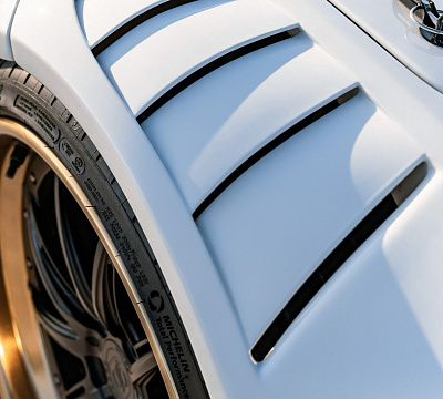 Фото дисков Strasse Wheels SV10-RS Performance на Ferrari 458