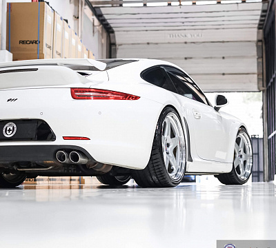 Фото дисков HRE 527 на Porsche 911 VII