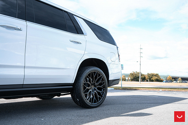 Фото дисков Vossen HF6-3 Черный глянец на Chevrolet Tahoe V