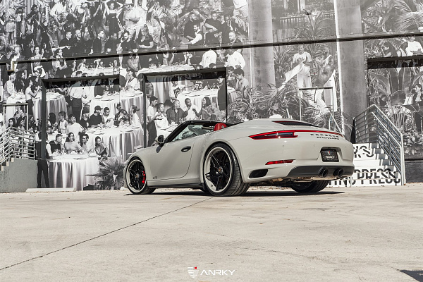 Фото дисков Anrky S3-X3 Черный сатин на Porsche 911 VII