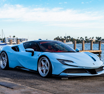 Фото дисков Strasse Wheels F5 Track на Ferrari SF90