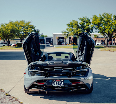 Фото дисков Strasse Wheels SV10M Deep Concave FS на McLaren 720S