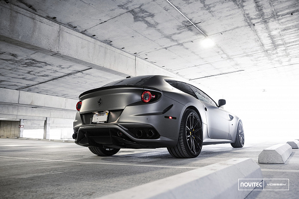 Фото дисков NOVITEC NF8 Черный глянец на Ferrari GTC4Lusso