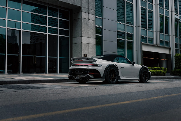 Фото дисков Brixton Forged R11-R Черный сатин на Porsche 911 VIII