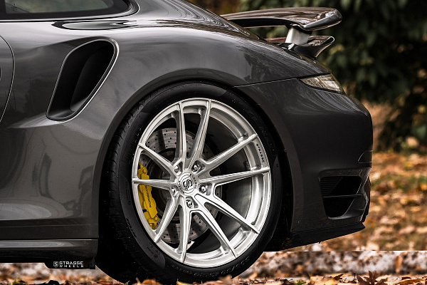 Фото дисков Strasse Wheels SV1 Deep Concave Monoblock Глянцевый лак на Porsche 911 VII