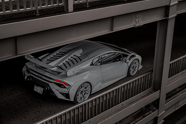 Фото дисков Brixton Forged PF14 R / RS Другой цвет на Lamborghini Huracan