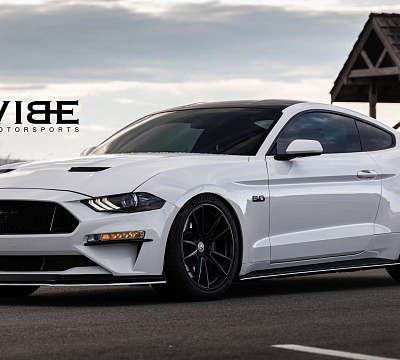 Фото дисков HRE FF04 на Ford Mustang VI