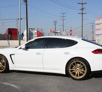 Фото дисков HRE FF04 на Porsche Panamera I