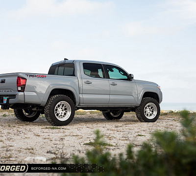 Фото дисков BC Forged LE72 // MLE72 на Toyota Tacoma III