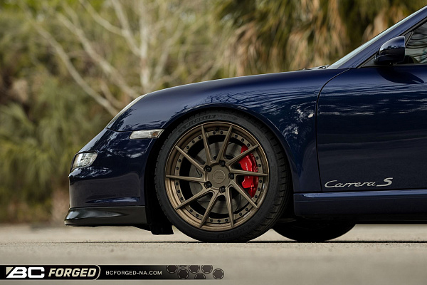 Фото дисков BC Forged HCA210 Сатиновая бронза на Porsche 911 VI