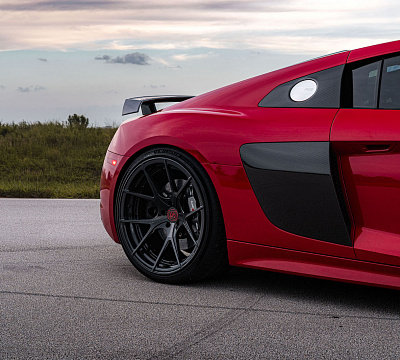 Фото дисков Strasse Wheels SM5R Deep Concave Duoblock на Audi R8 (4S)