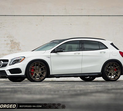 Фото дисков BC Forged HCA381 на Mercedes-Benz GLA (X156)