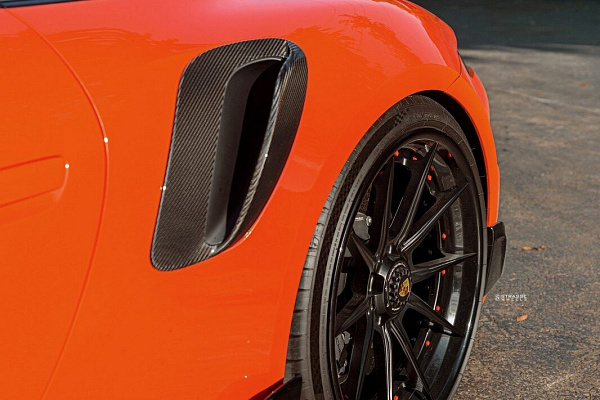 Фото дисков Strasse Wheels SV10 Deep Concave Duoblock Черный сатин на Porsche 911 VIII