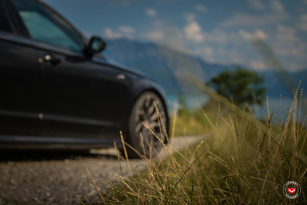 Фото дисков Vossen S17-01 Сатиновый графит на Audi A/RS 6 (C7)