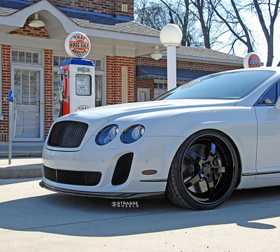 Фото дисков Strasse Wheels S5 Signature на Bentley Continental GT II