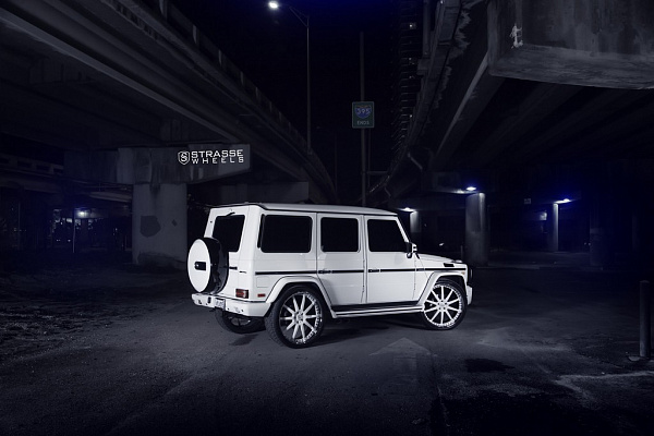 Фото дисков Strasse Wheels R10 Signature Другой цвет на Mercedes-Benz G-Class II