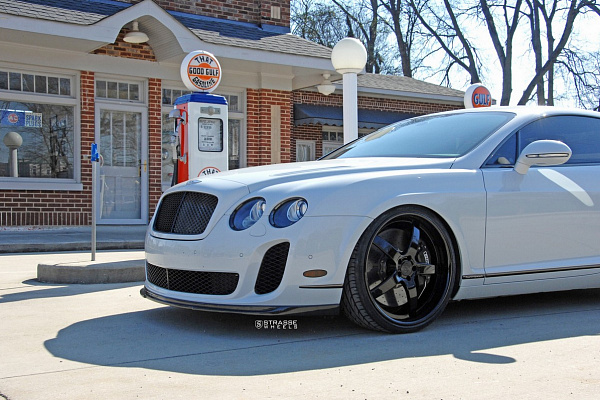 Фото дисков Strasse Wheels S5 Signature Черный глянец на Bentley Continental GT II