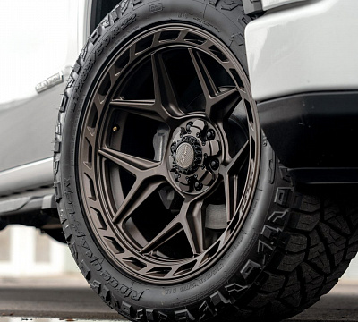 Фото дисков 4PLAY 4P55 на GMC Sierra IV