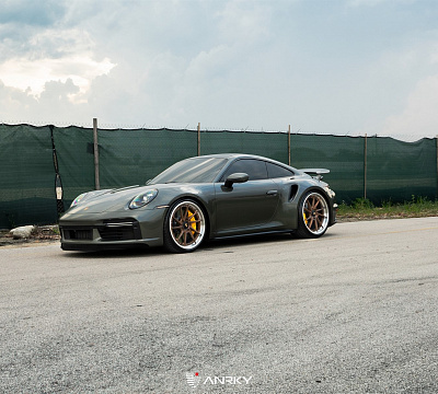 Фото дисков Anrky AN33 на Porsche 911 VIII
