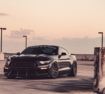Фото дисков Vossen HF-2 на Ford Mustang VI