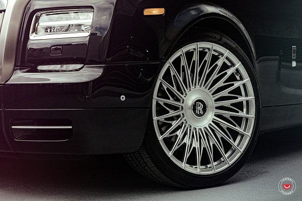Фото дисков Vossen S17-15T Глянцевый лак на Rolls-Royce Phantom