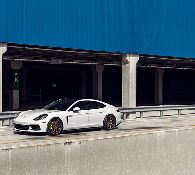 Фото дисков Vossen HF-2 на Porsche Panamera II