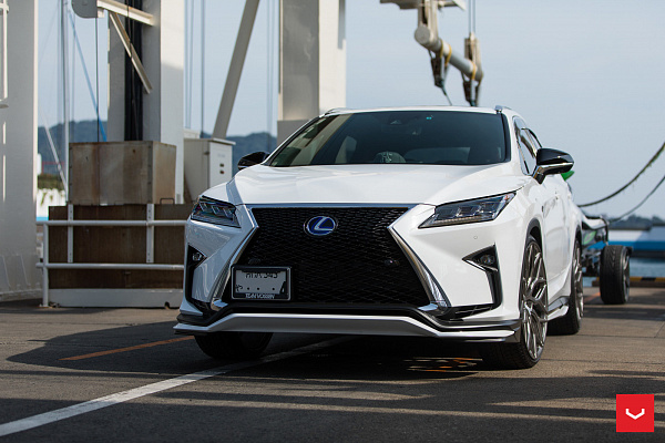 Фото дисков Vossen HF-2 Сатиновый графит на Lexus RX IV