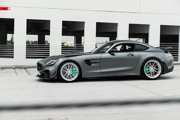Фото дисков Anrky AN24 Полированный лак на Mercedes-Benz AMG GT I