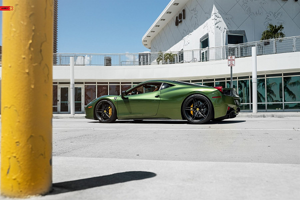 Фото дисков Anrky AN17 Черный сатин на Ferrari 458