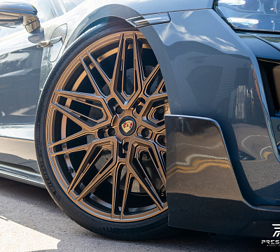 Фото дисков Vossen HF-7 на Porsche Taycan I