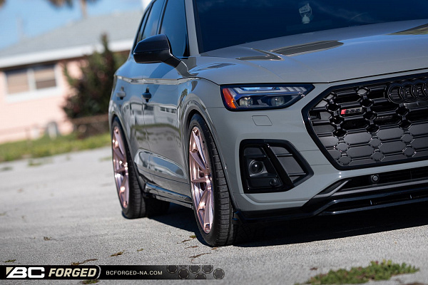 Фото дисков BC Forged HCS04 Другой цвет на Audi Q5 (FY)