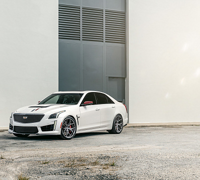 Фото дисков Vossen HF-5 на Cadillac CTS III