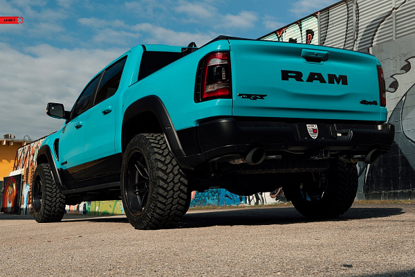 Фото дисков Anrky AN36-S Черный сатин на Ram 1500 V